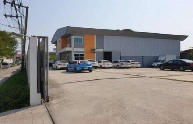 ให้เช้าโกดัง  ลาดพร้าว101 โพธิ์แก้ว นวมินทร์   30ที่จอดรถ  Tel.0936785948 