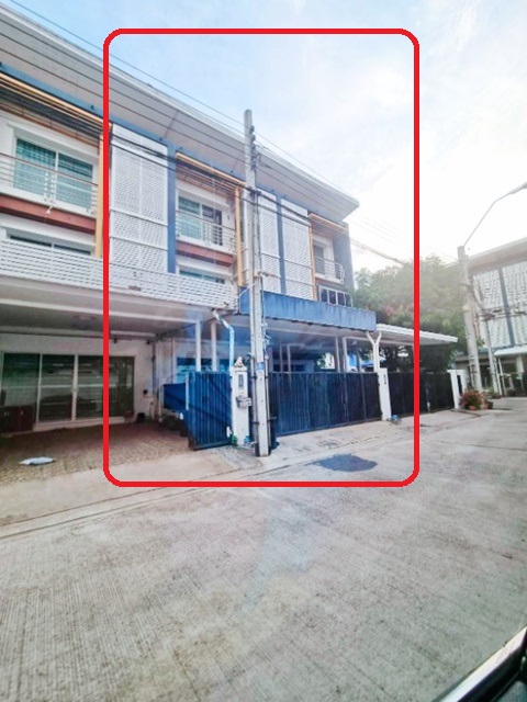 ศูนย์ราชการ 25ตรว. 250ตรม. MRT หลักสี่ ให้เช่าทาวน์โฮม 3 ชั้น ใหม่มาก ทำเลดีมาก 3นอน 3น้ำ 2จอดรถ 5แอร์ เซ็นทรัล รามอินทรา เข้า-ออกสะดวก