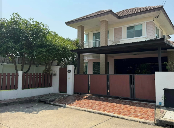 ขาย บ้านเดี่ยว 2 ชั้น หมู่บ้านสัมมากร ราชพฤกษ์ ใกล้โรงเรียนนานาชาติเด่นหล้า