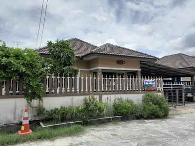 ขายบ้านเดี่ยวชั้นเดียว 3 นอน 2 น้ำ ใกล้นิคมฯแหลมฉบัง ทาสีให้ใหม่ทั้งหลัง ไม่มีค่าส่วนกลาง