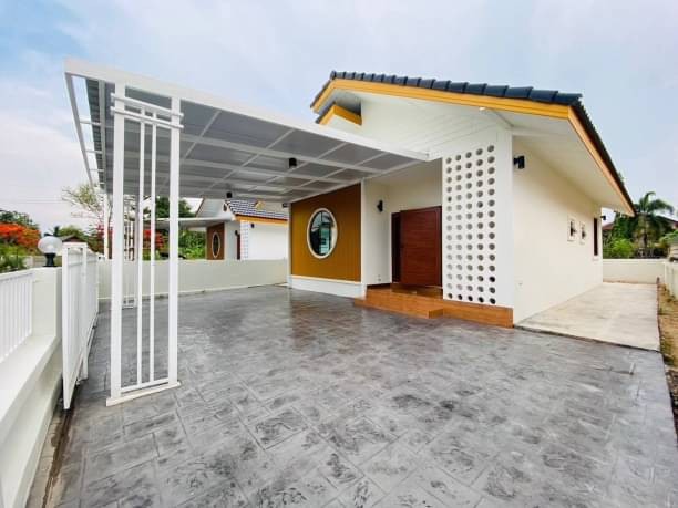 ให้เช่า/ขาย บ้านชั้นเดียว ยางเนิ้ง สารภี สไตล์มินิมอล บ้านสวย ตกแต่งครบ พร้อมเข้าอยู่ ใกล้เมือง เดินทางสะดวกสบาย