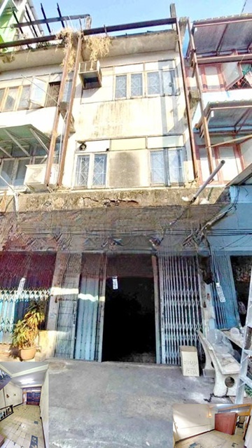 MRTสามยอด ศาลเจ้าพ่อเสือ พระนคร ถ.ข้าวสาร ให้เช่าอาคารพาณิชย์ 3ชั้น-ดาดฟ้า 4นอน 2น้ำ จอดรถได้ ใหม่ 22ตรว. 260ตรม.  แหล่งชุมชน