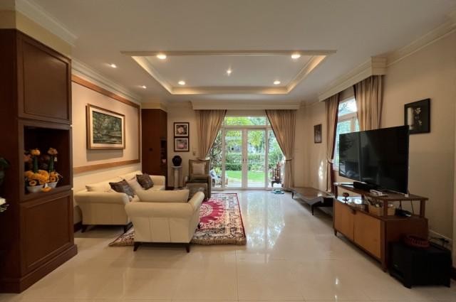 C4502 ขายบ้านเดี่ยว 2 ชั้น หมู่บ้านพัฒนาการ ซอยพัฒนาการ30 หลังมุม หันหน้าทิศเหนือ ย่านพัฒนาการ