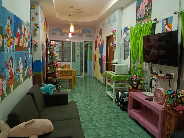 ขายด่วน บ้านเดี่ยว พร้อมสระว่ายน้ำระบบเกลือ น่าอยู่ ต.พลูตาหลวง อ.สัตหีบ จ.ชลบุรี