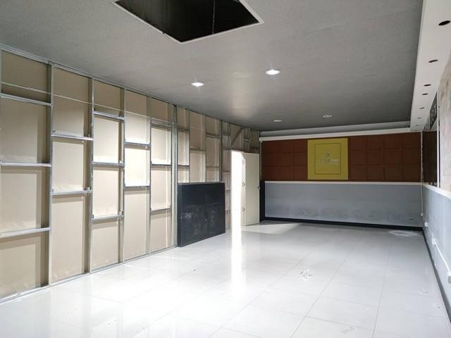 PB4197 ให้เช่าพื้นที่ชั้น 1 ทำร้านค้า หรือ สำนักงาน โครงการมาร์เช่ ซอยรามคำแหง53 ใกล้ทาวน์อินทาวน์ 