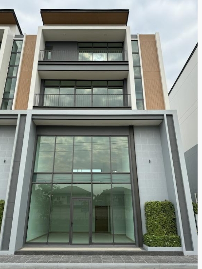 ให้เช่าโฮมออฟฟิศ 4 ชั้น เมซอง 168 เมืองทอง Maison 168 Muangthong มีลิฟต์  ติดถนนเหมาะทำสำนักงาน หน้าร้าน 