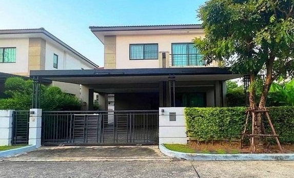 ขายบ้านเดี่ยว 2 ชั้น  เดอะ เซนโทร รามอินทรา 109 ซอยพระยาสุเรนท์ 21 