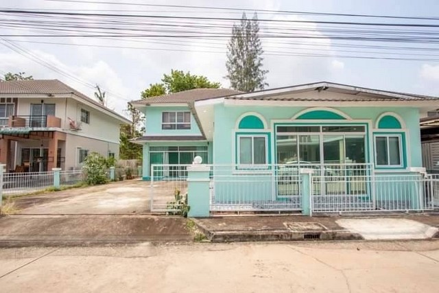 ให้เช่าบ้านในโครงการ สภาพดี ปรับปรุงใหม่ ใกล้เซ็นทรัลเฟส