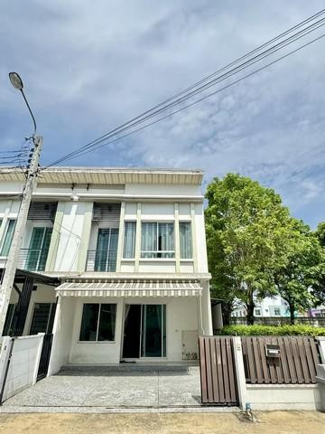 PB4207 ขายทาวน์โฮม 2 ชั้น โครงการ Pleno วงแหวน-รามอินทรา ติดถนนใหญ่ ถนนเลียบคลองสอง เขตคลองสามวา