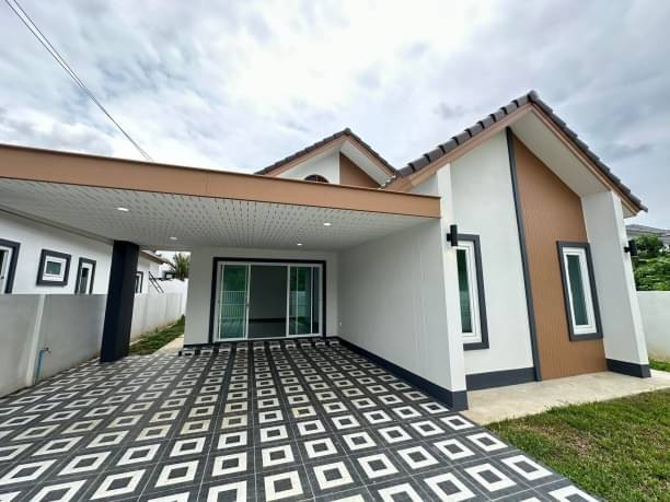 โซนท่าวังตาล ขาย 2.29 ล้าน 59 ตรว. 4 นอน 2 น้ำ บ้านเดี่ยวชั้นเดียวสร้างใหม่ สารภี บ้านสวย เนื้อที่กว้าง ใกล้เมือง เดินทางสะดวก