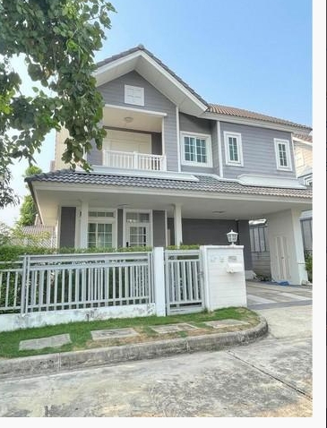 ให้เช่าและขายบ้านเดี่ยว  หมู่บ้านบุราสิริ ปัญญาอินทรา ใกล้แฟชั่นไอส์แลนด์ เนื้อที่ 58 ตารางวา