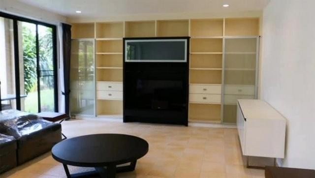 PO700 ให้เช่า บ้าน สุขุมวิท71 ซอยปรีดี 42  พร้อมสระว่ายน้ำส่วนตัว ราคาเช่า 300,000 บาท