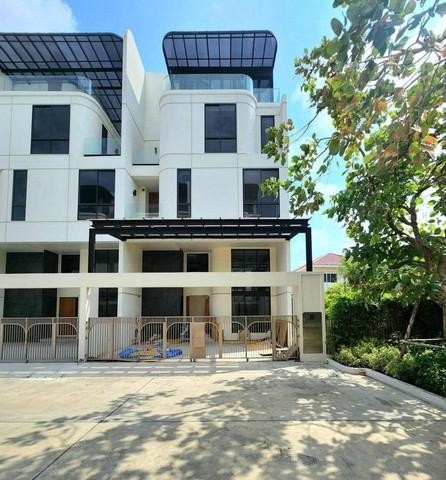 PB4221 ขายทาวน์โฮม 3.5 ชั้น หลังมุม โครงการ DEMI ซอยสาธุประดิษฐ์ 49 ใกล้ CBD สาทร-สุขุมวิท บ้านไซส์ใหญ่สุด