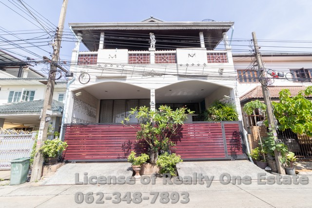 ขาย ม.เคหะนคร 3 บ้านตึก 3 ชั้น สร้างเอง ซ.เฉลิมพระเกียรติ ร.9 ประเวศ หนองบอน