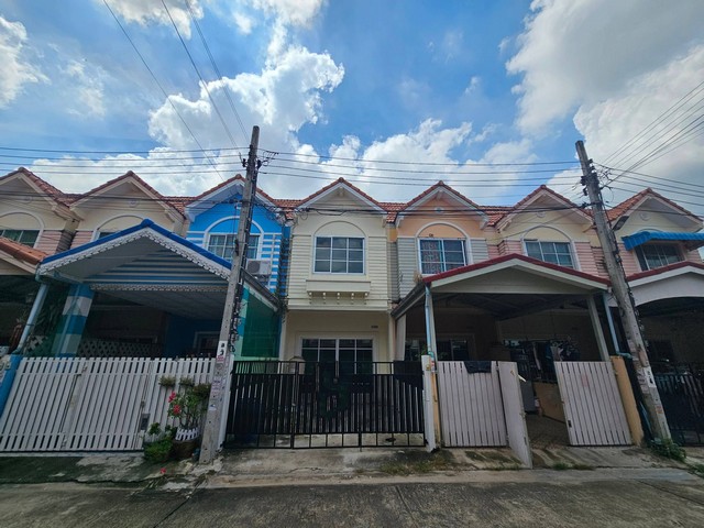 ขายทาวน์โฮมโครงการ เหนือฟ้า โฟร์ บางบัวทอง จังหวัดนนทบุรี CIMB 0164