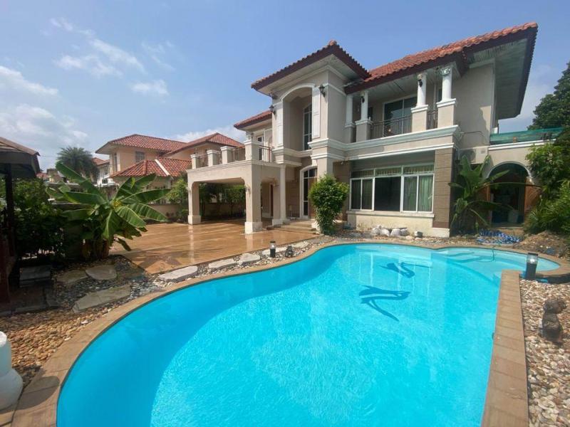 ขายบ้านเดี่ยว 2 ชั้น ขนาดใหญ่ ถนนราชพฤกษ์ ใกล้ BTS บ้างหว้า