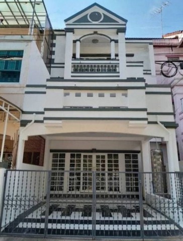 ให้เช่าทาวน์โฮม ซอยรัตนาธิเบศร์ 17 นนทบุรี เหมาะทำออฟฟิศและพักอาศัย