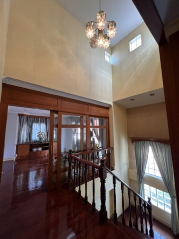 PO717 ขาย บ้านเมืองเอก โครงการ 6 บ้านมีพื้นที่สวน ถนนเอกทักษิณ ใกล้ ม.รังสิต