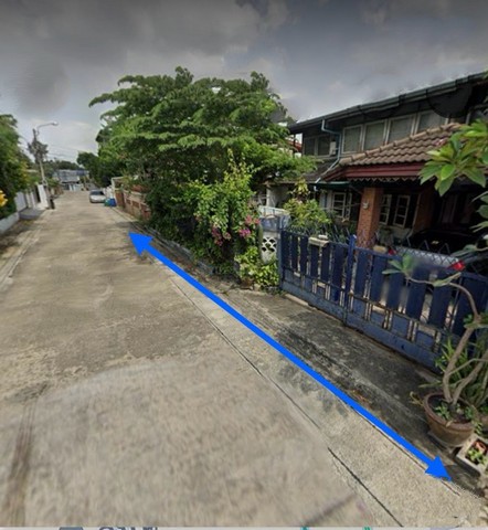 ขายบ้านเดี่ยวตามสภาพ เข้าออกได้ 2ทาง ถนนพระราม9 ซอย41 ถนนรามคำแหง24 แยก20 ใกล้ห้างเดอะไนน์พระราม9 