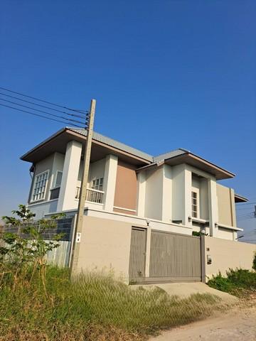 ให้เช่าบ้านเดี่ยว 2 ชั้น สร้างใหม่ ถนนเฉลิมพระเกียรติ ถนนกาญจนาภิเษก