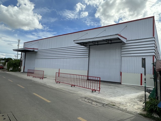 PO727 ให้เช่าโกดัง สร้างใหม่ โซน ลาดพร้าว 101โพธิ์แก้ว ราคา 105,000 บาท