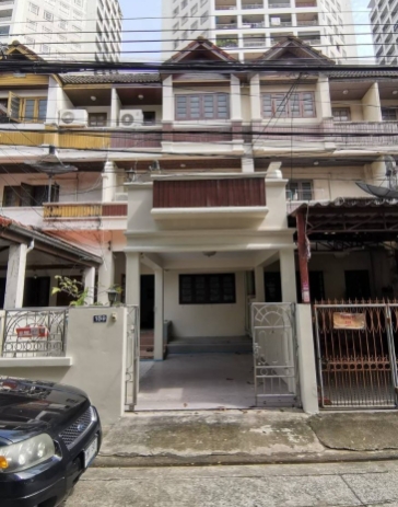  ให้เช่าทาวน์โฮม 3 ชั้น รามคำแหง 36/1 ติด รพ รามคำแหง 