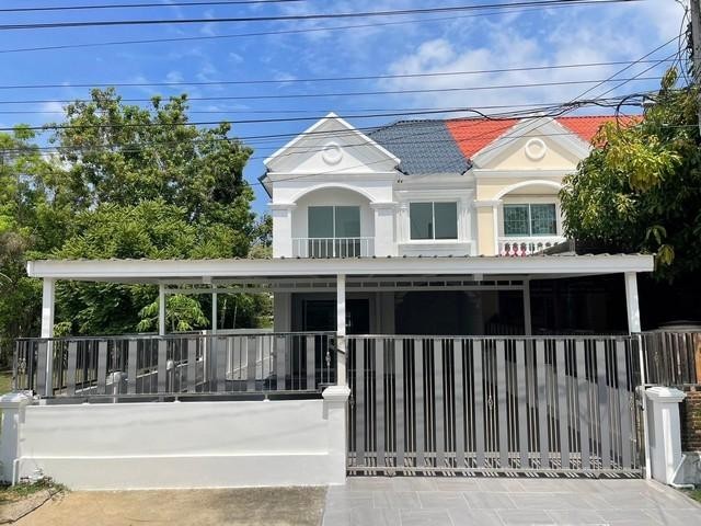 PB4252 ขายทาวน์โฮม 2 ชั้น เฉลิมพระเกียรติ ร.9 โครงการ นิรันดร์วิลล์ 8 ตกแต่งใหม่ บ้านหันทิศตะวันตก