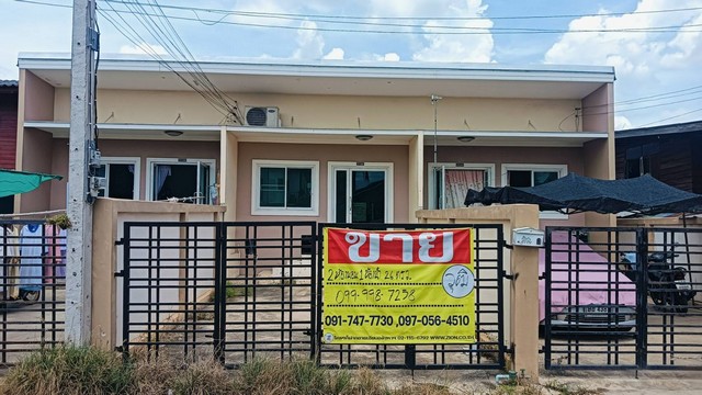 ขายบ้านทาวน์เฮ้าส์-ทาวน์โฮม ซอยศักดิ์บันเทิง ต.หลักสาม อ.บ้านแพ้ว จ.สมุทรสาคร   ZW358