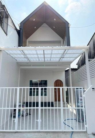 EPL-HS1204 ขายทาวน์เฮ้าส์ 2 ชั้น บ้านเคหะธานี 2 ซอยนวลจันทร์ 56 สามารถทะลุไปรามอินทรา 42 ที่ดิน 22.7 ตารางวา พื้นที่ใช้สอย 150 ตารางเมตร