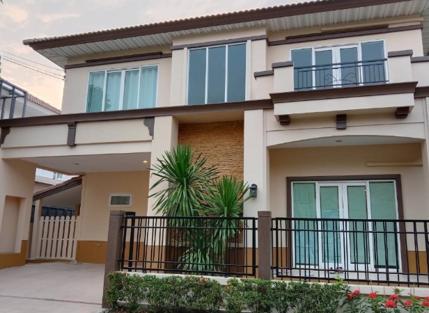  ขายบ้านเดี่ยว 2 ชั้น เพอร์เฟค เพลส ราชพฤกษ์ เฟส 1 ใกล้ The Walk ราชพฤกษ์ เนื้อที่ 56 ตารางวา