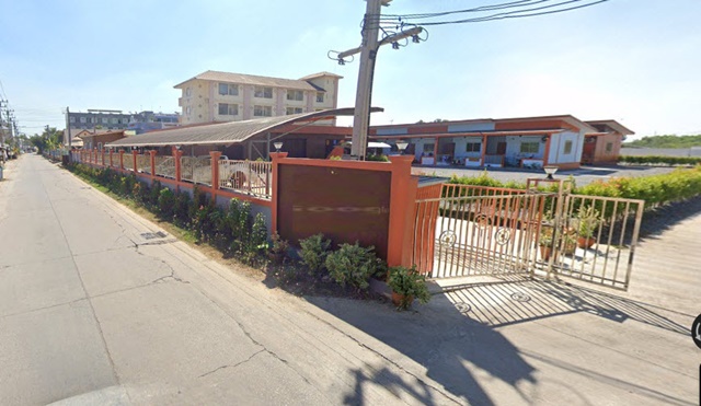 ให้เช่าร้านอาหาร โกดังเก็บของ 300ตรว. คลองหนึ่ง มธ. ศูนย์รังสิต 255ตรม. ย่านชุมชนและหอพัก 4นอน 4น้ำ มีพื้นที่จอดรถ 1แอร์ เปิดร้าน