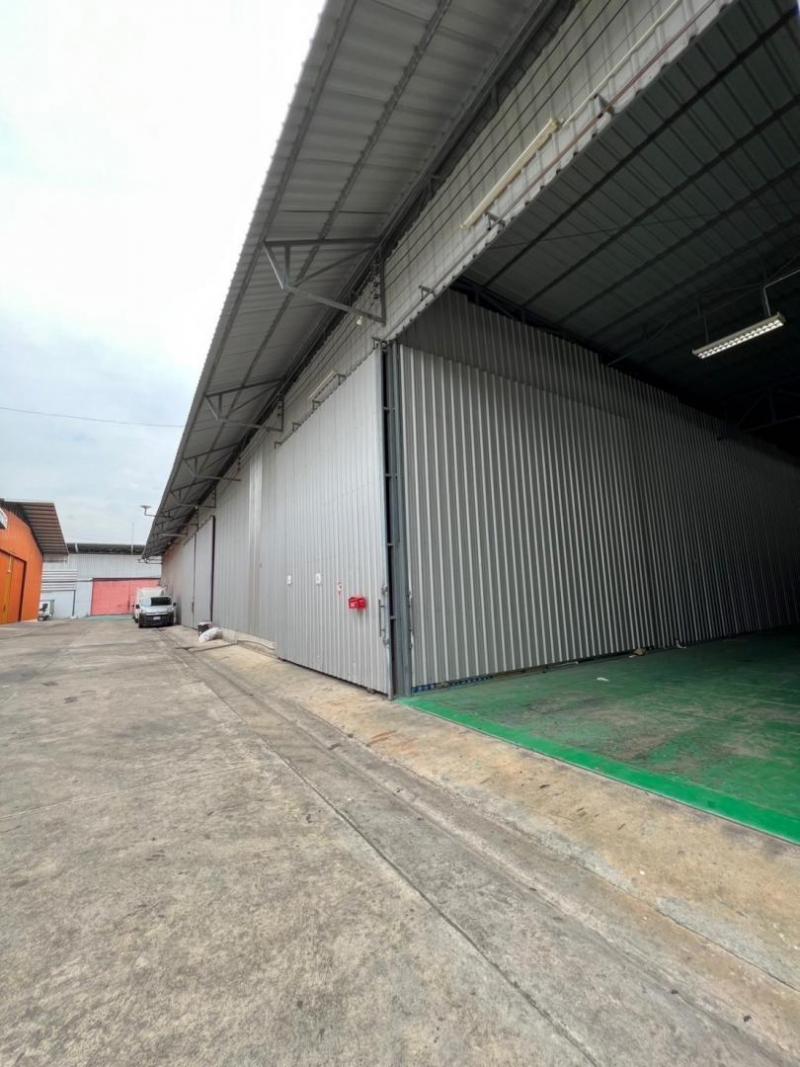 ให้เช่าโกดังพร้อมออฟฟิศ ซอยลาดพร้าว 101 ซอยโพธิ์แก้ว พื้นที่ใช้สอย 400 ตารางเมตร ซอยลาดพร้าว 101 ซอยโพธิ์แก้ว ใกล้ถนนพิเศษฉลองรัช