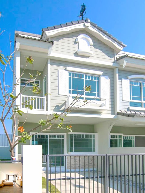 อินดี้ เมกา บางนา MRT ศรีลาซาล ให้เช่าทาวน์โฮม 2 ชั้น ทิศเหนือ 19ตรว. 115ตรม. เฟอร์ครบ ทำเลดี 2นอน 3น้ำ 1จอดรถ 3แอร์ ใกล้ทางด่วนบูรพาวิถี 