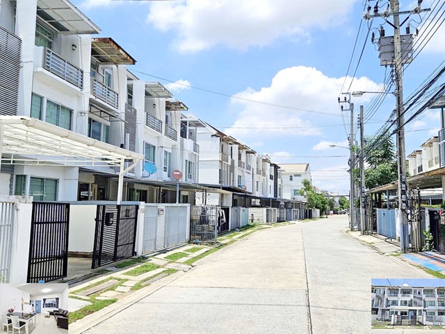 พระราม 9 ขาย-เช่าทาวน์โฮม 3 ชั้น กรุงเทพกรีฑา 3-9   MRT ศรีบูรพา 1 กม.  20ตรว. 155ตรม. รักสัตว์ 3นอน 3น้ำ 3จอดรถ 4แอร์ จัดสวนรอบบ้าน