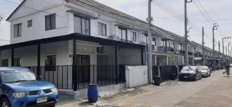 ให้เช่า  พฤกษา58  ลาดกระบัง   ราคา 16,000   Tel. 093  678 5948