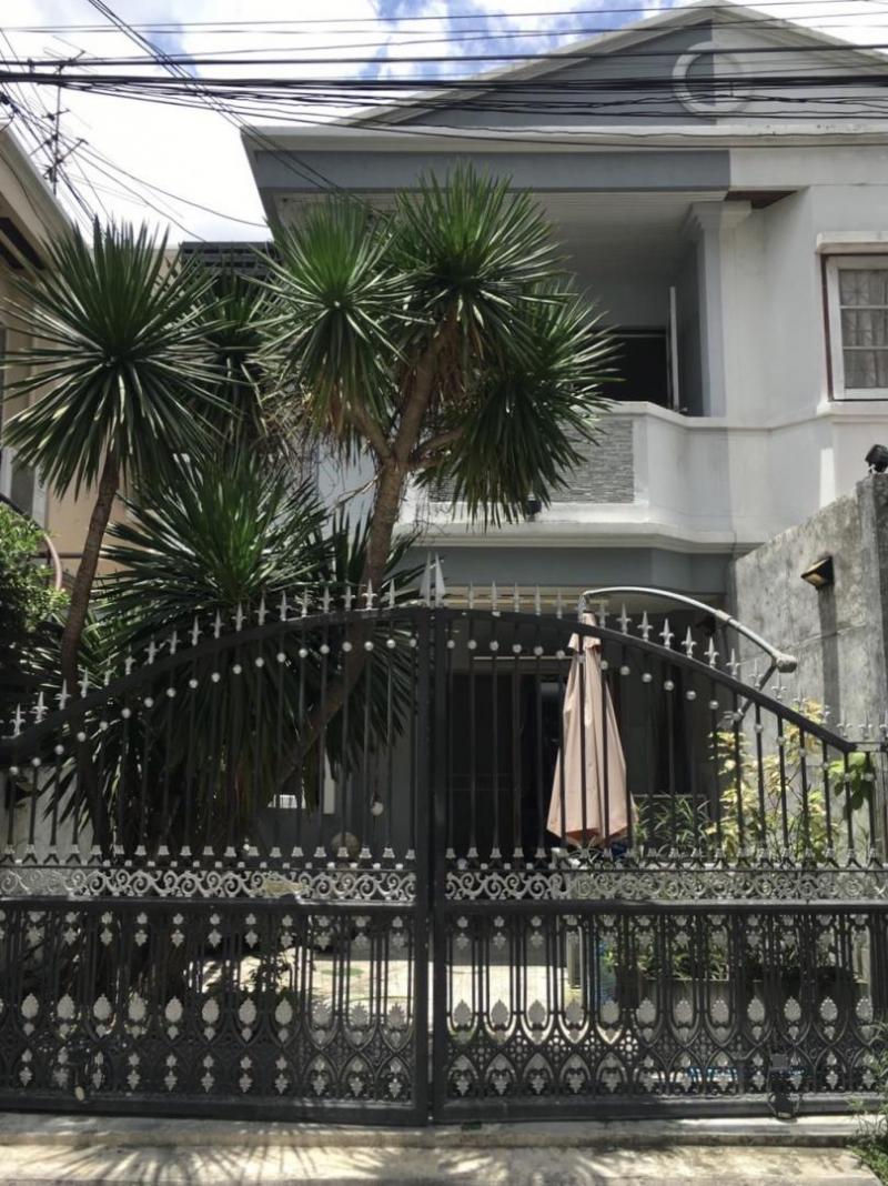 ให้เช่าทาวน์เฮ้าส์ 2ชั้น ลาดพร้าววังหิน 83 เนื้อที่ 18 ตารางวา 2ห้องนอน 2ห้องน้ำ แอร์4ตัว