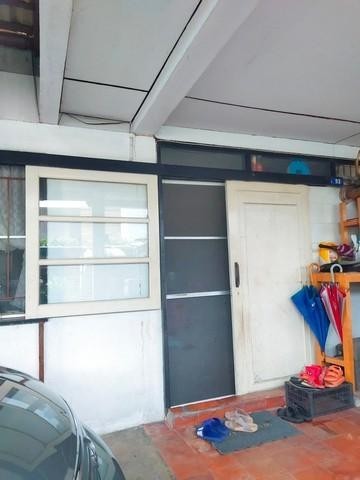 PO766 ขาย เสรี 2 รามคำแหง 24 พระรามเก้าซอย 41 ใกล้เดอะไนท์ พระราม9 บ้านเก่าต้องรีโนเวทเอง