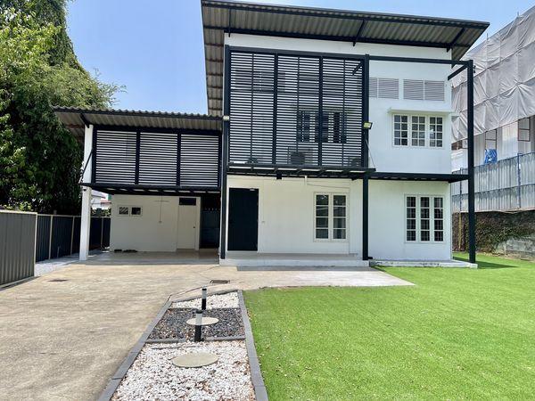 ให้เช่าบ้านเดี่ยว 2 ชั้น ซอยรามอินทรา 42 ใกล้รถไฟฟ้า สถานีรามอินทรา กม.6 