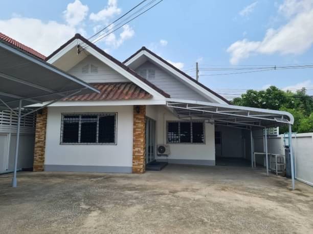 บ้านเช่าพร้อมเข้าอยู่ 15,000 บาท/เดือน 72 ตรว. ต้นเปา สันกำแพง บ้านเดี่ยวชั้นเดียว ติดโครงการดิเอสตรีม เดินทางเข้า-ออกสะดวกสบาย