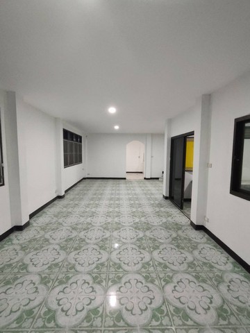 ให้เช่าบ้านเดี่ยว2ชั้นย่านลาดพร้าว51 โชคชัย4 ใกล้BTSโชคชัย4 โรงพยาบาลเปาโล สน.โชคชัย 4​