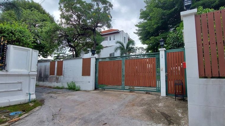 CH1019 ขายบ้านเดี่ยว 233 ตรม. 6 นอน หมู่บ้านเมืองทอง 2 ย่านพัฒนาการ