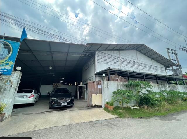 ขายโรงงานฉีดพลาสติก เนื้อที่ 2 ไร่ 1 งาน พร้อมเครื่องจักร ย่านกระทุ่มแบน 