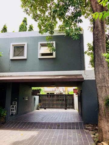 EPL-LS0315 ขายที่ดิน 203 ตรว. พร้อมบ้าน 3 หลัง สุขุมวิท 93 ซอยพึ่งมี 46 ย่านบางจาก บ้าน 3 หลัง  4 ห้องนอน 6 ห้องน้ำ ห่างจาก BTS บางจาก