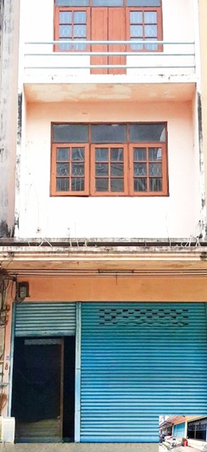 รามคำแหง146-164 ตลาดน้ำขวัญ-เรียม 2.5 กม. ให้เช่าอาคารพาณิชย์ 3 ชั้น เสรีไทย ร่มเกล้า 16ตรว. 200ตรม. ทำเลดี 3นอน 2น้ำ 1จอดรถ เดินทางสะดวก 