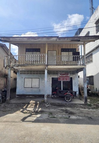 ขายบ้านพร้อมที่ดิน ตรงข้ามตลาดสดท่าแพ อำเภอเมือง จังหวัดนครศรีธรรมราช