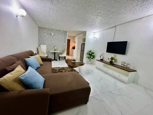 ขายด่วน ราคาทุน 1.99 ล้าน 40.13 ตรม. นครพิงค์ คอนโด ใกล้นิมมาน วิวดอยสุเทพ วิวสระว่ายน้ำ เฟอร์นิเจอร์ครบ ทำเลดี อยู่ในเขตชุมชน เดินทางสะดวก