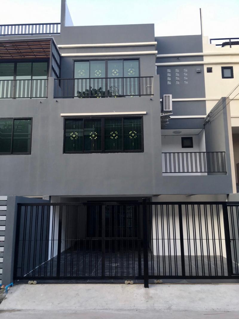 BH2938 โฮมออฟฟิศให้เช่าสุดคุ้ม ลาดพร้าว41 แยก6-9 โชคชัย4 ใกล้เซ็นทรัลอีสต์วิลล์ ว่ า ง ก ร ก ฎ า ค ม นี้