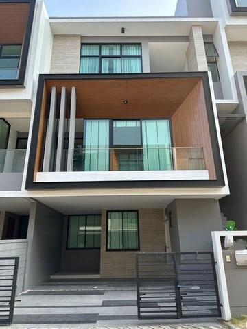 ELS-HS1232 ขายทาวน์โฮม 3 ชั้น โครงการ Nirvana define ศรีนครินทร์-พระราม9 ขนาดพื้นที่ใช้สอย 285 ตร.ม 3 ห้องนอน 3 ห้องน้ำ 