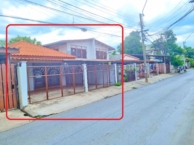 หน้าร้านค้าขายได้ติดถนน ให้เช่า 4นอน ห้องแยกส่วน กรุงเทพกรีฑา 48ตรว. ติดป้ายได้ ถูก สะพานสูง APLบ้านทับช้าง 1.5 กม. 248ตรม. 4น้ำ 2-3 จอดรถ