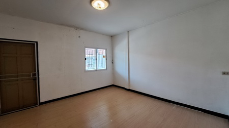 บ้านแก้ววิลล่า ซอยจรัญ 35 แยก 16 ถ.จรัญสนิทวงศ์ แขวงบางขุนนท์ เขตบางกอกน้อย กรุงเทพมหานคร 